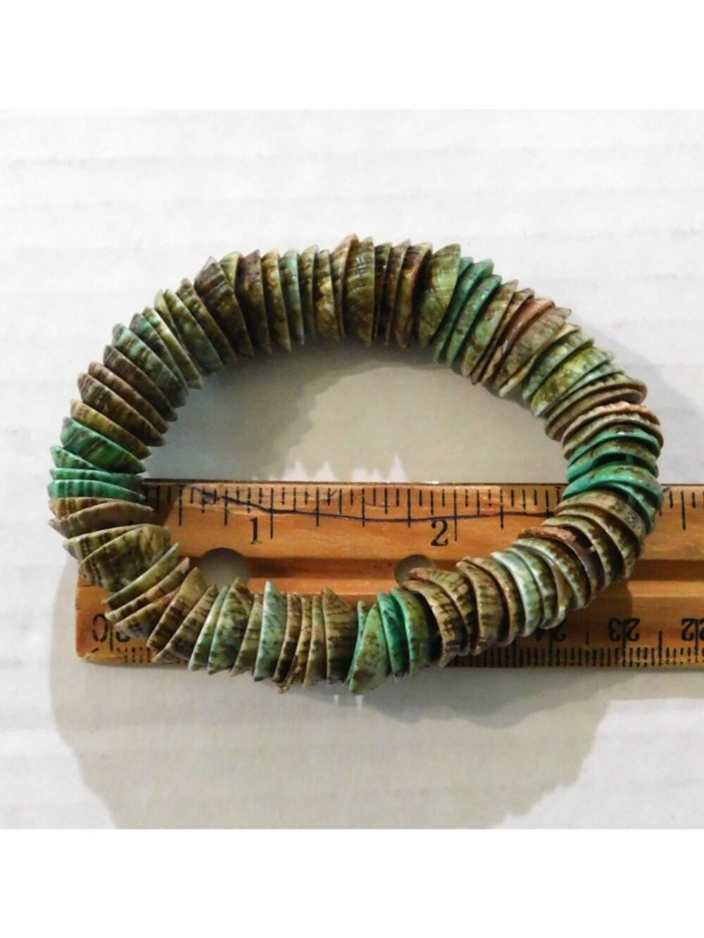 Vintage Stacked Shells Bracelet Green Brown 3/4 Inch Stretch Fits Most Wrists - Picture 6 of 6